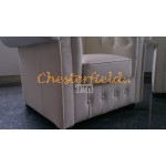 Classic XL Off-White Chesterfield Sessel 