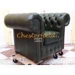 Classic Antikgruen (A8) Cheserfield Sessel