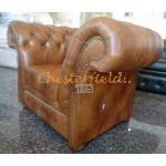 Windchester 211 Antikgold Chesterfield Garnitur